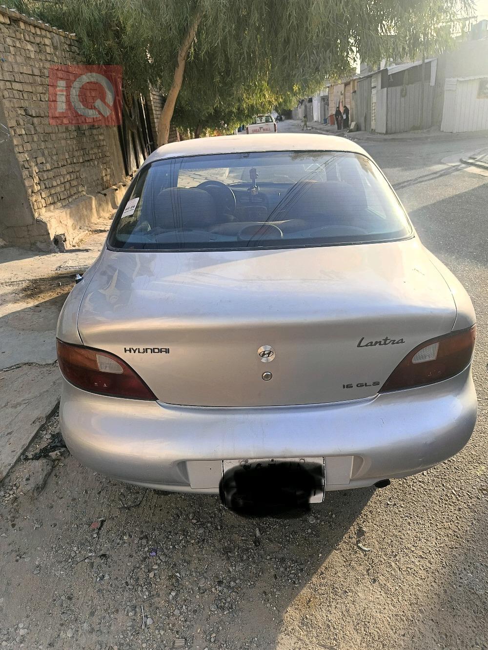هيونداي النترا